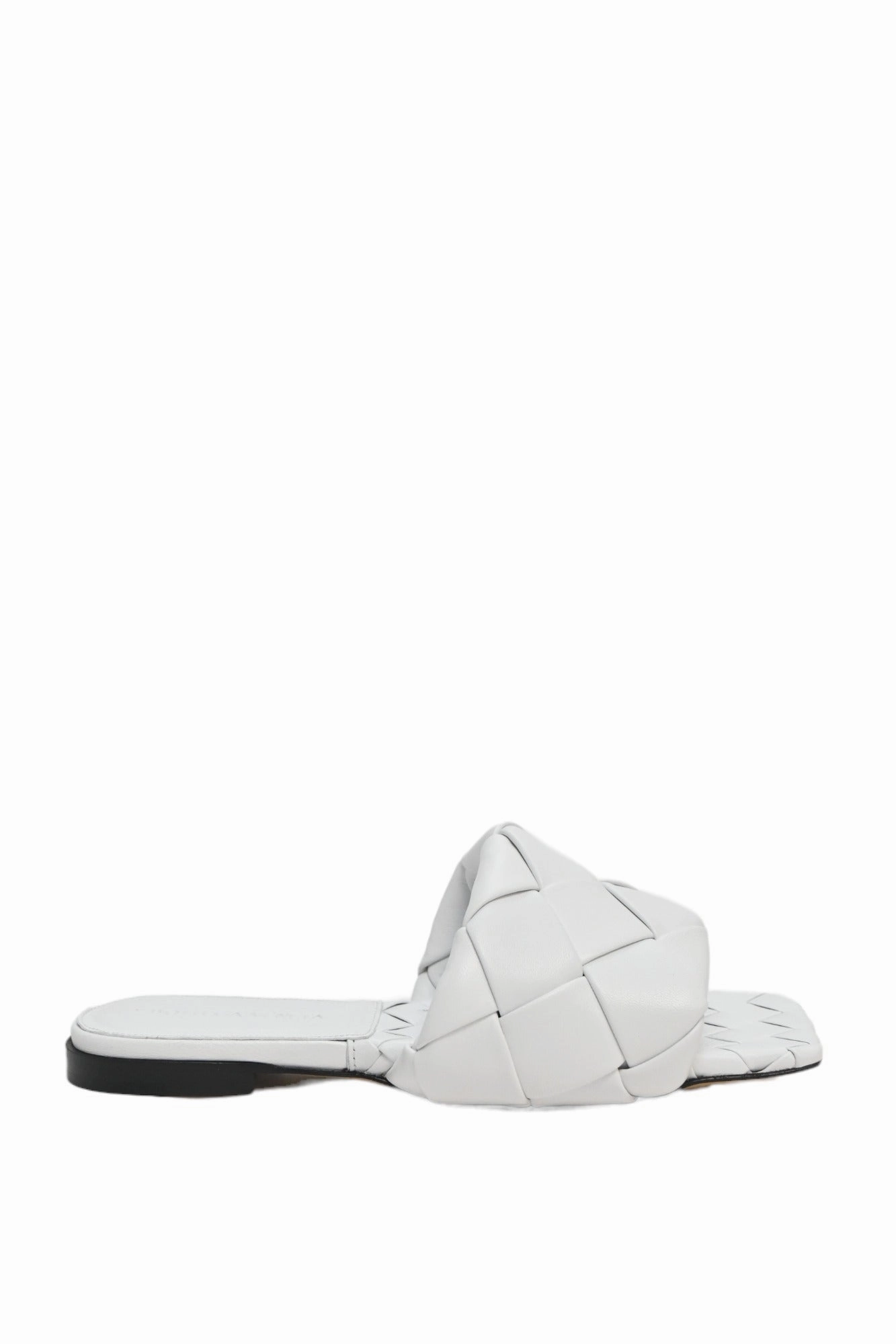 Sleek Vacation Sandals [WS6886] Bottega Veneta | Flat sandals