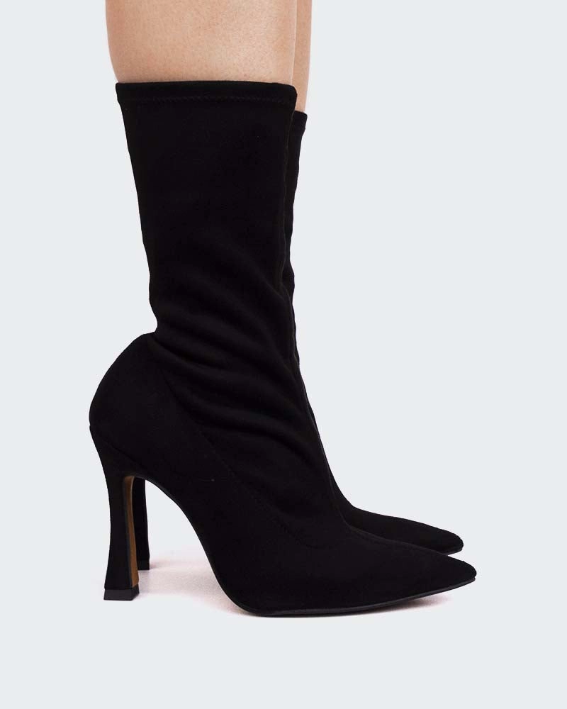 Low Profile Snowy Path Protective Finish Windy Weather ??ze Black Suede Stretch