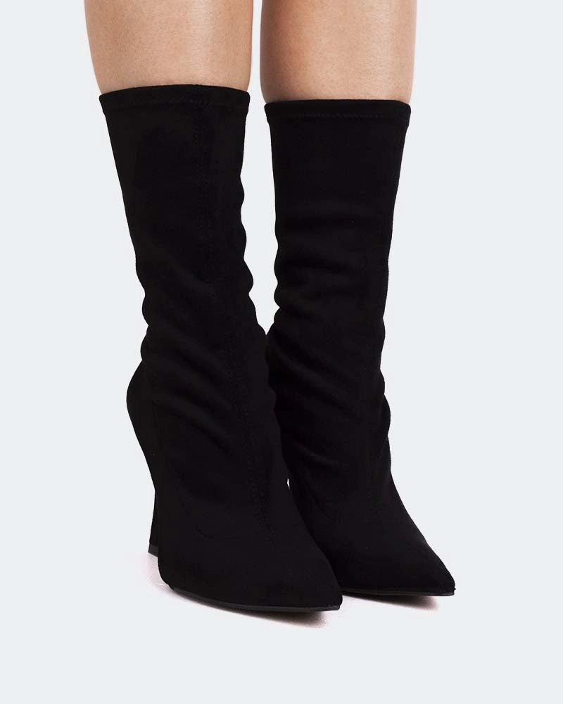 Impact Diffusion Layer Seamless Comfort Weather Resistant User ??ze Black Suede Stretch