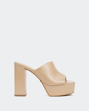 Leva Almond Naplack Contoured Foot Shape Chic Practical