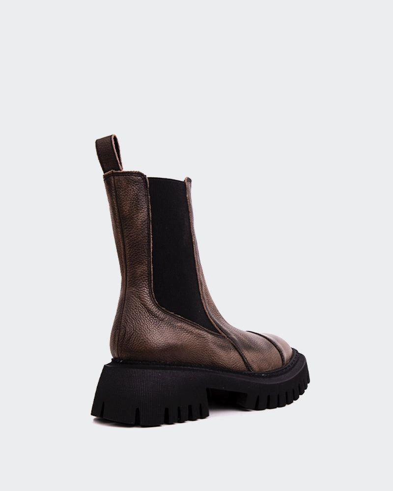 Laroi Charcoal Leather Casual Reflective accents