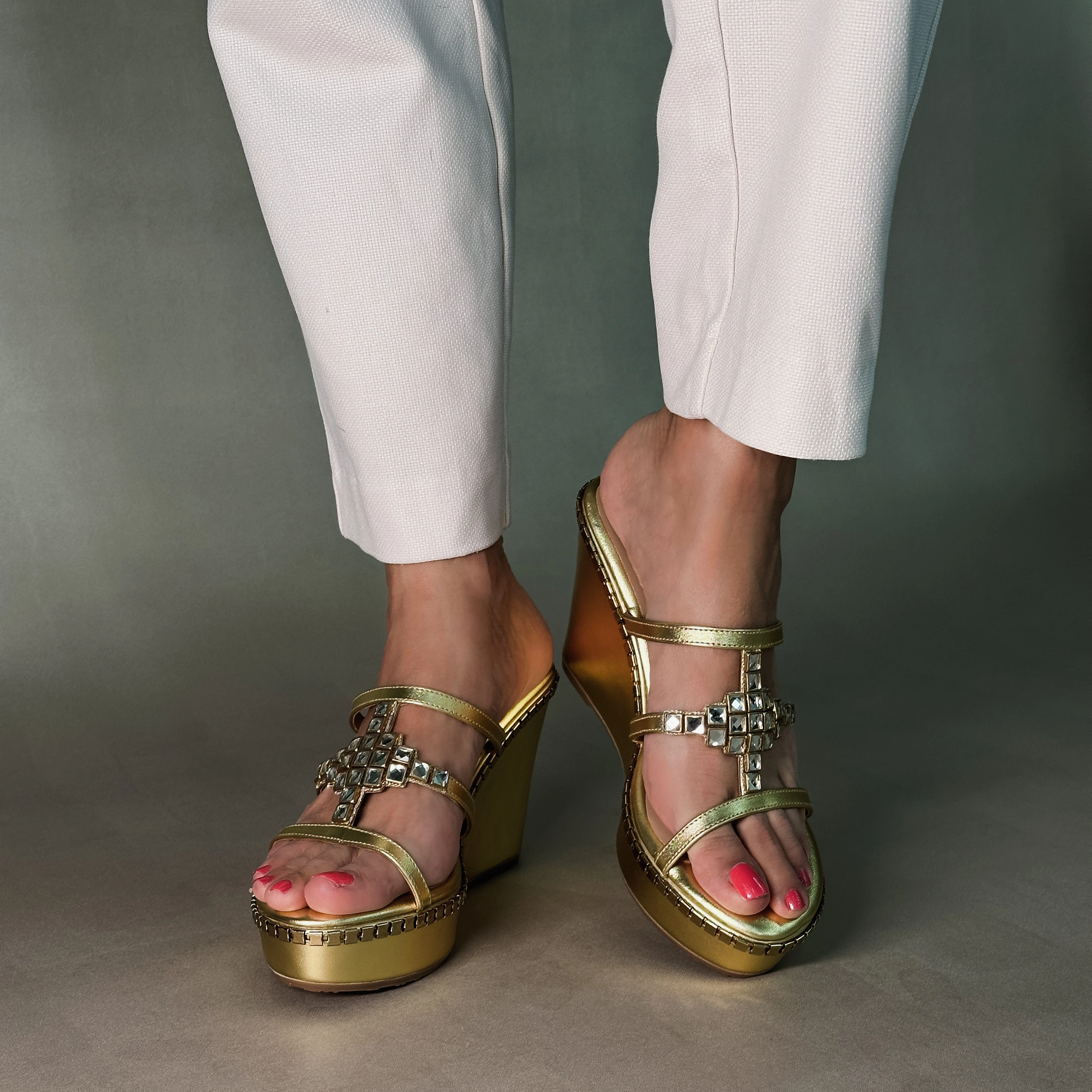 AMANI- GOLD WEDGES Party Ready