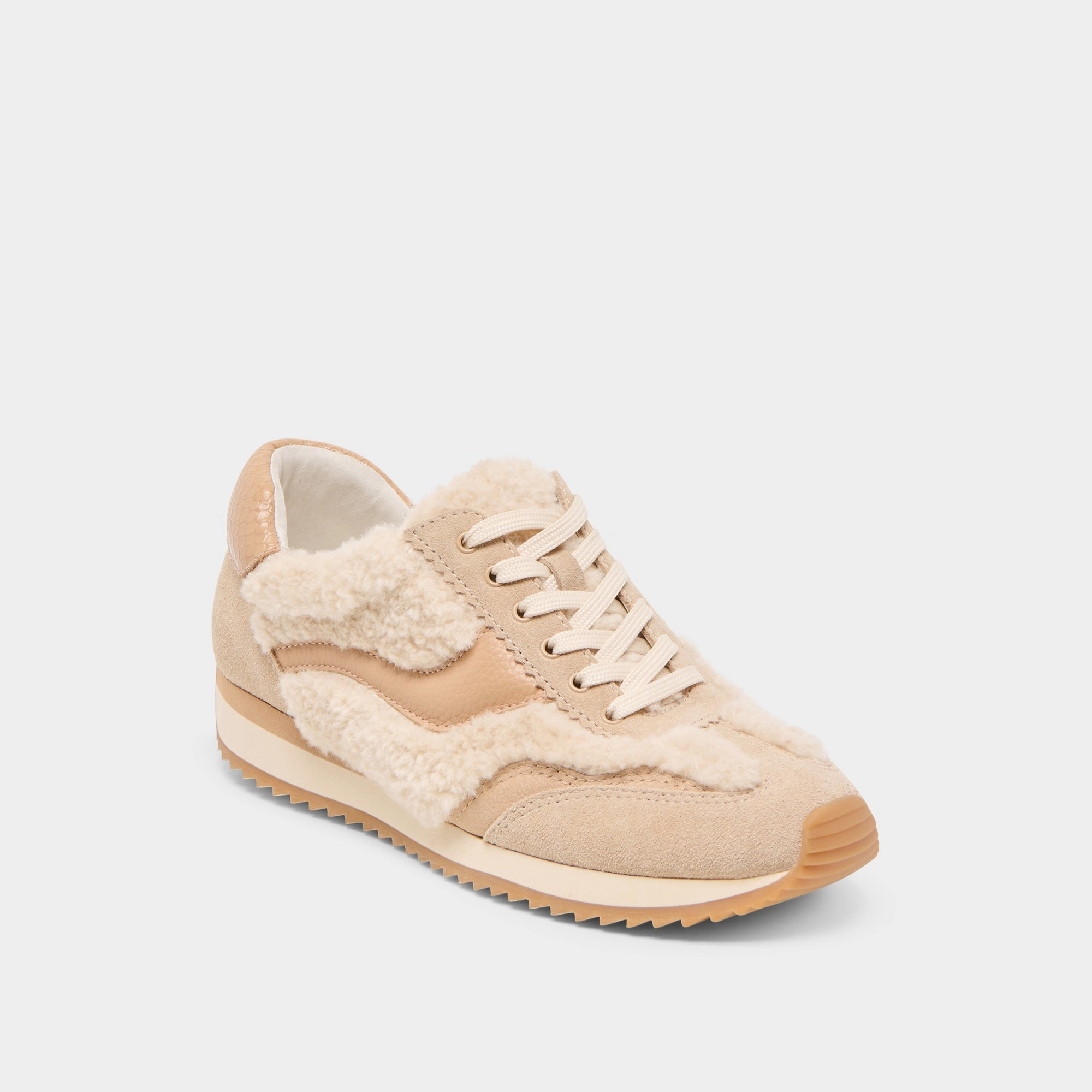Aesthetic B.NTCD PLUSH SNEAKERS NATURAL PLUSH