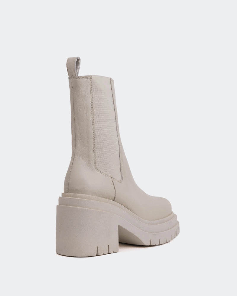 Impact Resistant Heel Bastille Off White Leather
