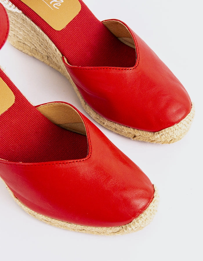 Stretchable Collar purest Beatrice Red Leather