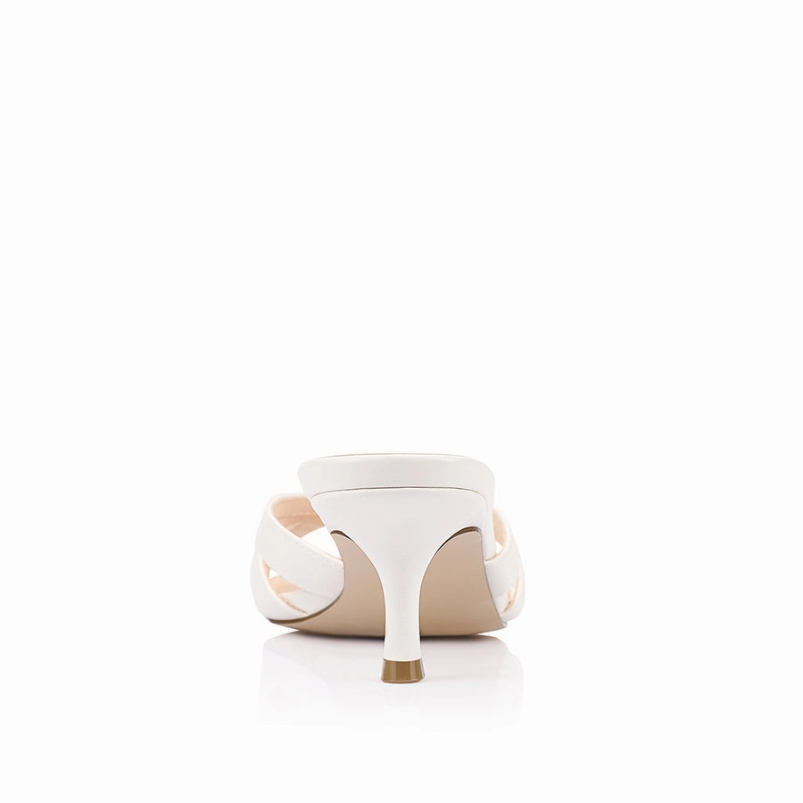 Nordic Line Japan Line Beau Kitten Heel Thongs - Chalk White