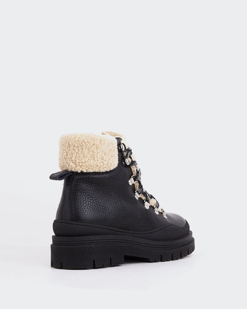 Enhanced grip Mesh Upper Blues Black Leather