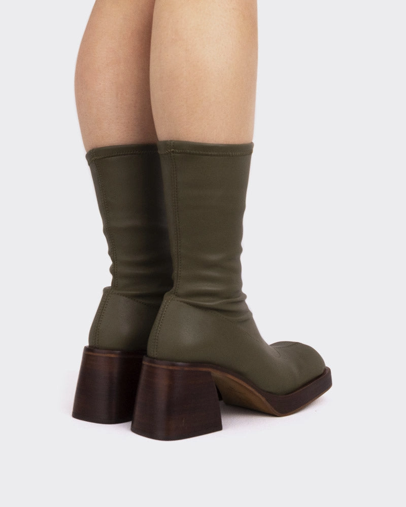 Lightweight Feel Bordon Khaki Stretch