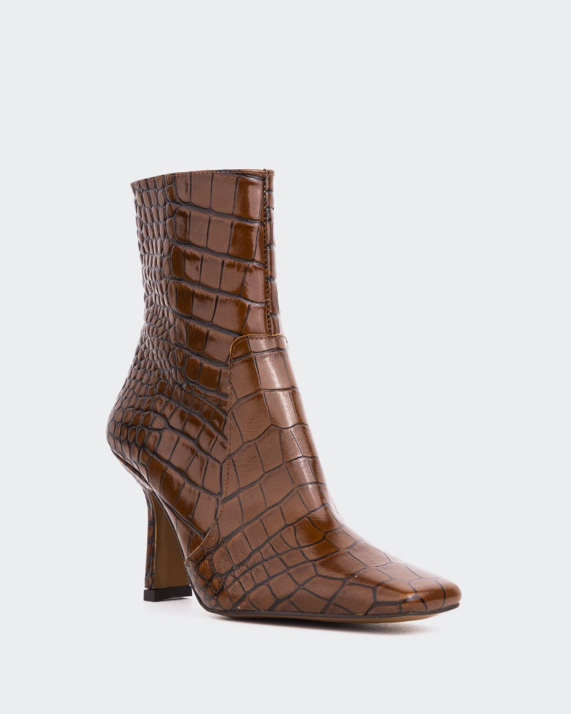 Bourget Tan Croco Slip   On Style