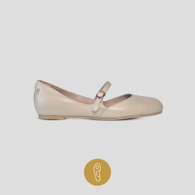 Bront? (Bone) Professional Outfit