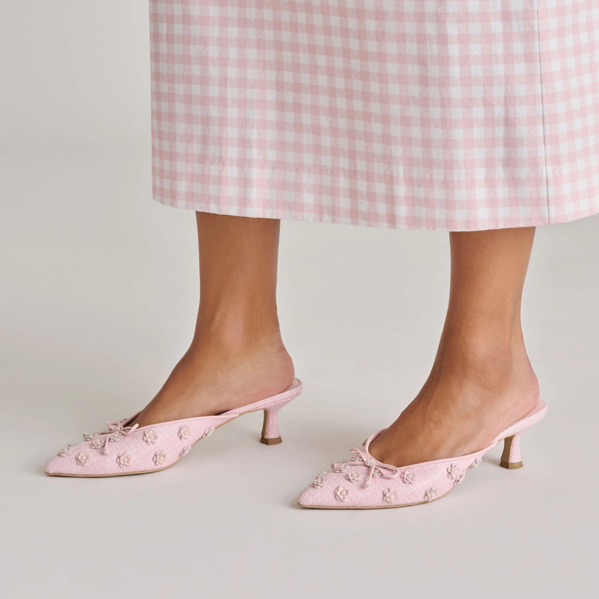Dark CAMILO X BYRDIE GOLF HEELS PINK RAFFIA