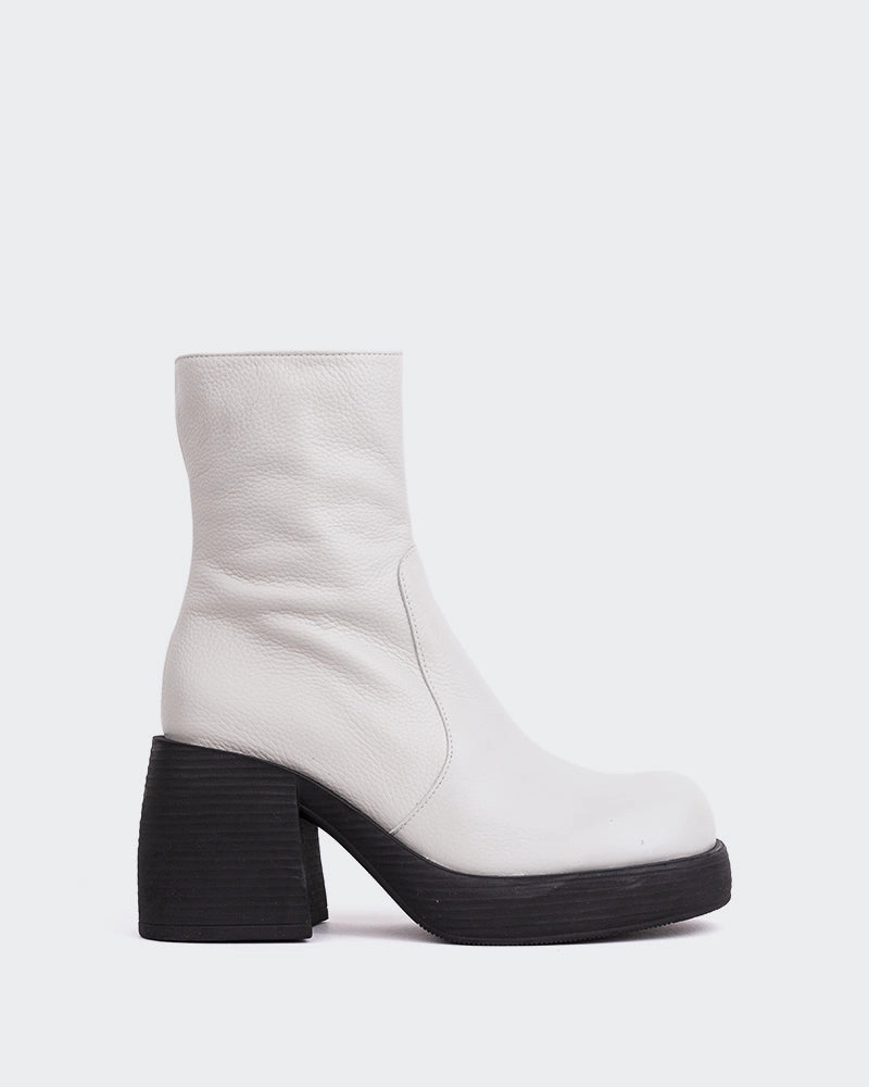 Chamonix Off White Leather Fresh Style