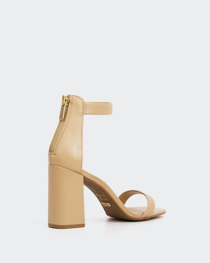 Recycled Rubber Base Elegant shock absorption Clarita Camel Leather