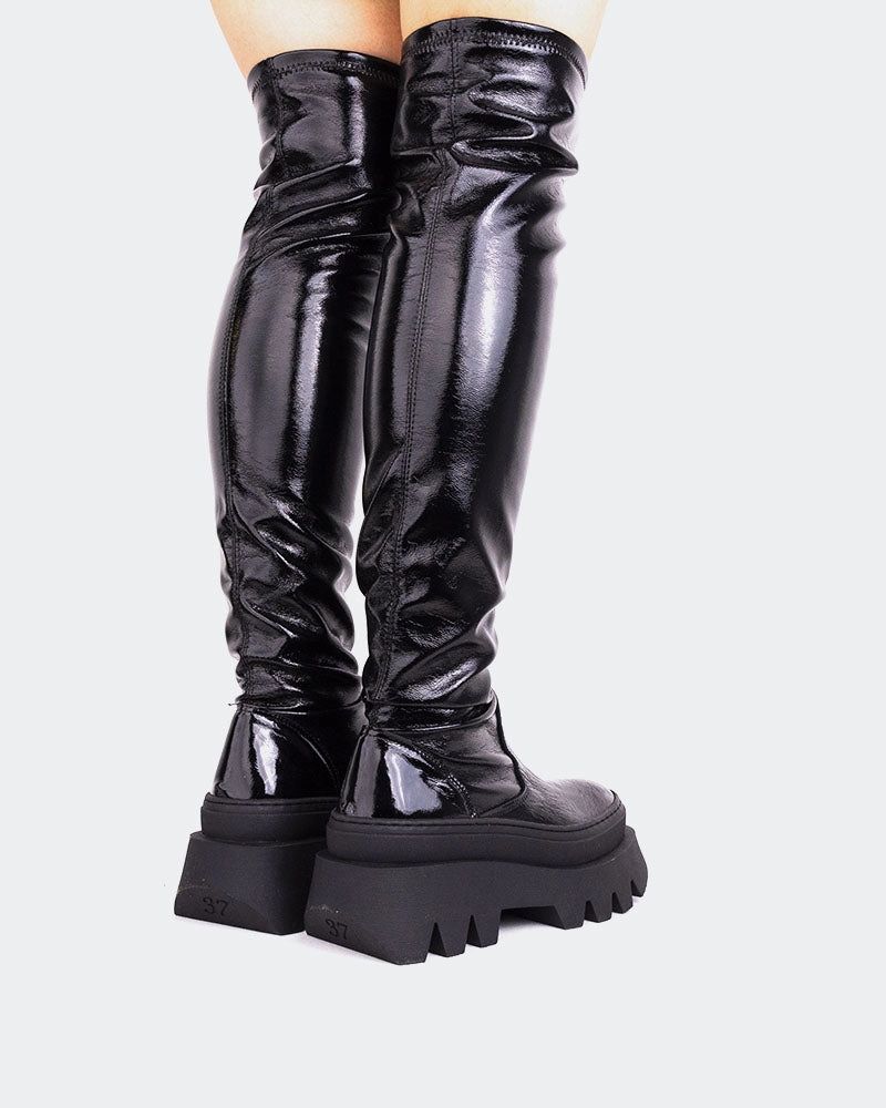 Vintage Style Moncton Black Naplack Stretch