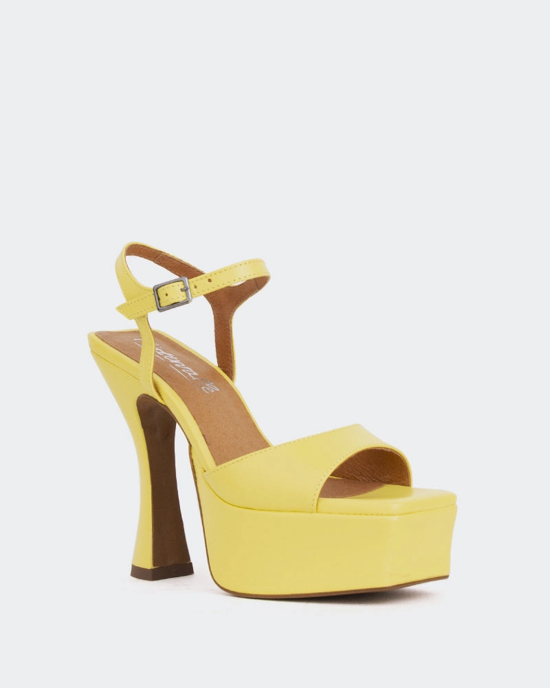 Betsey Yellow Leather/Cuir Jaune Stay Light
