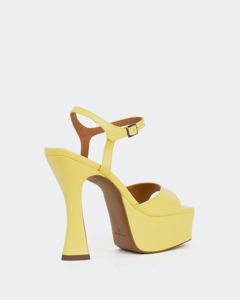 Minimal Bulk All Season Betsey Yellow Leather/Cuir Jaune