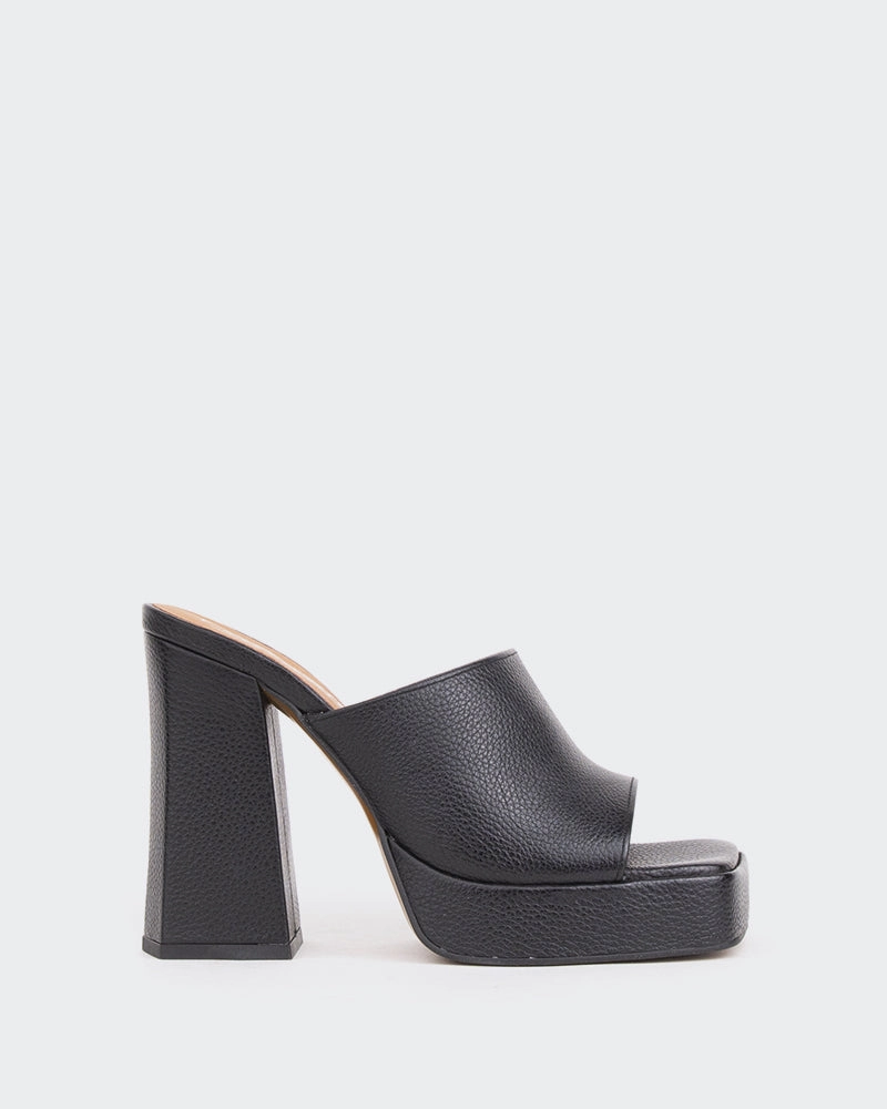 Vendome Black Leather Flexible Sole