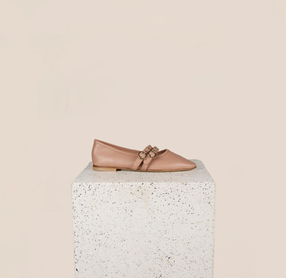 Como 2 Buckle - Nude Cool Layers