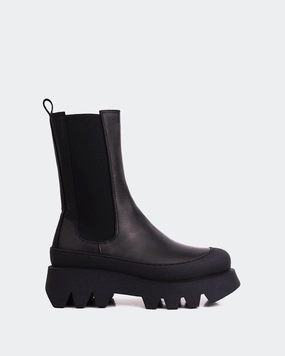 Grippy Outsole Mountain Climber Cranbrook Black Leather