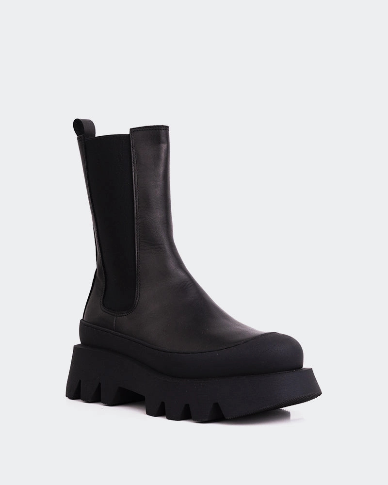 Cranbrook Black Leather Sturdy sole