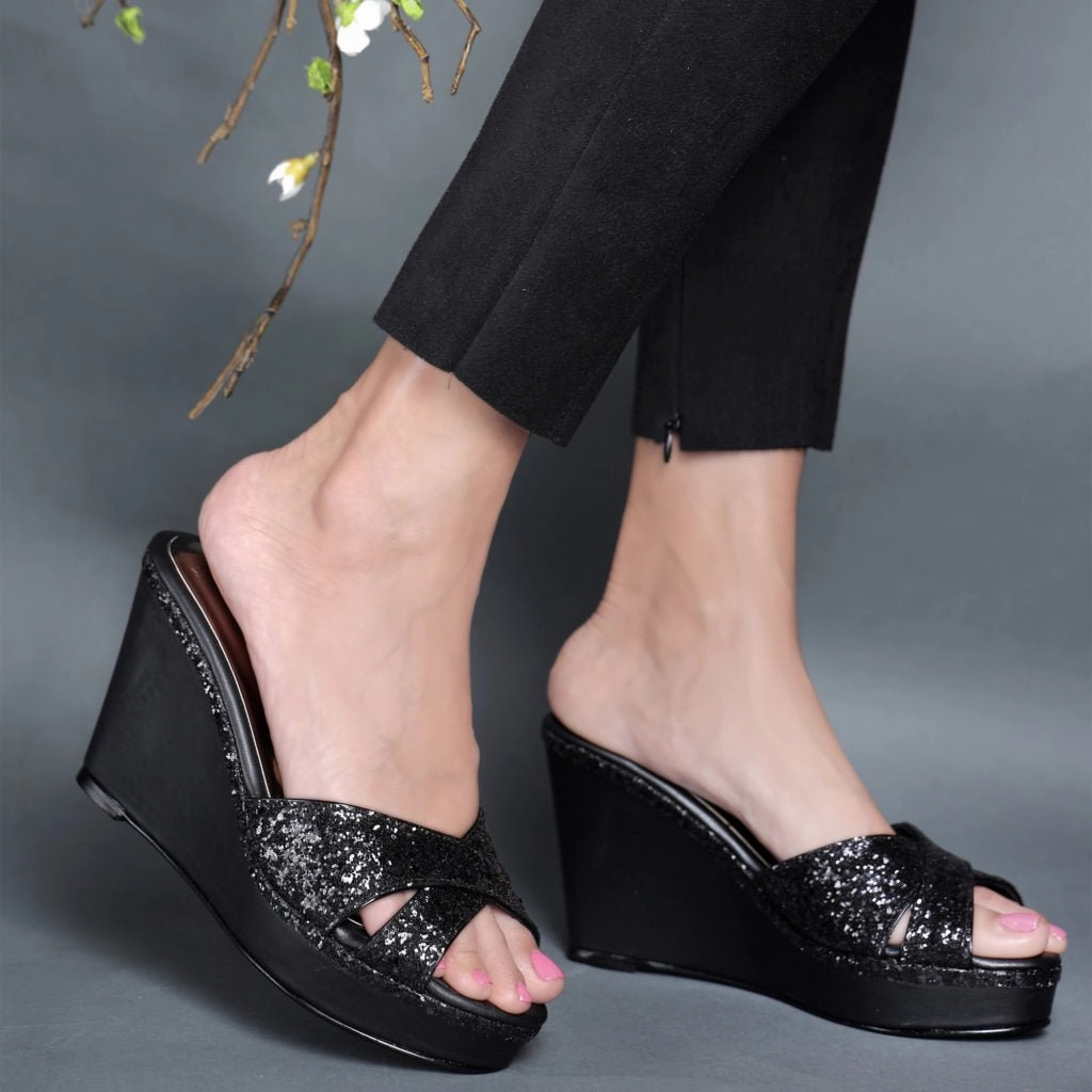 AIYANA- BLACK WEDGES Slip Resistant Sole Pattern