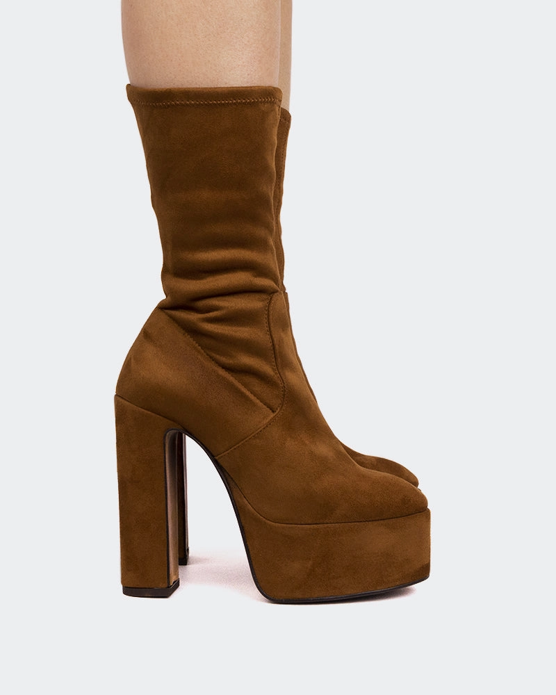 Comfortable ankle Ultimate Wear Dixie Tan Suede Stretch