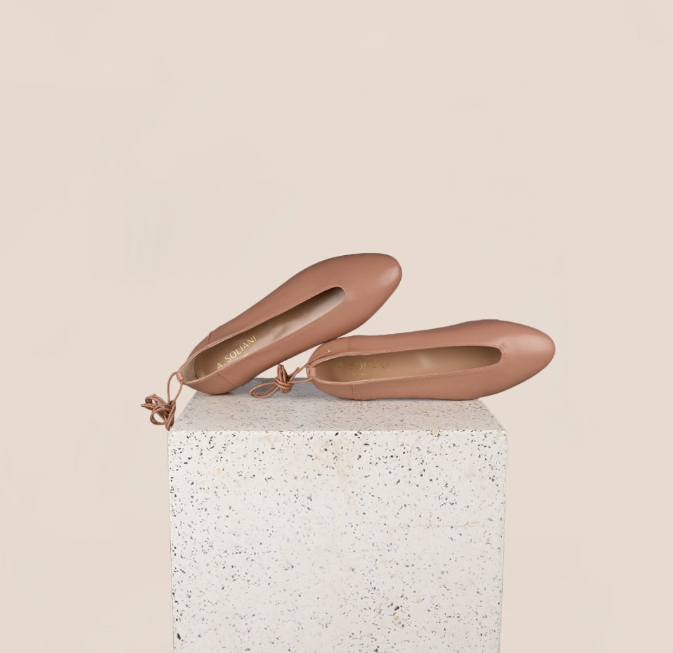 Euro Fit Scala - Nude (Removable Ties)