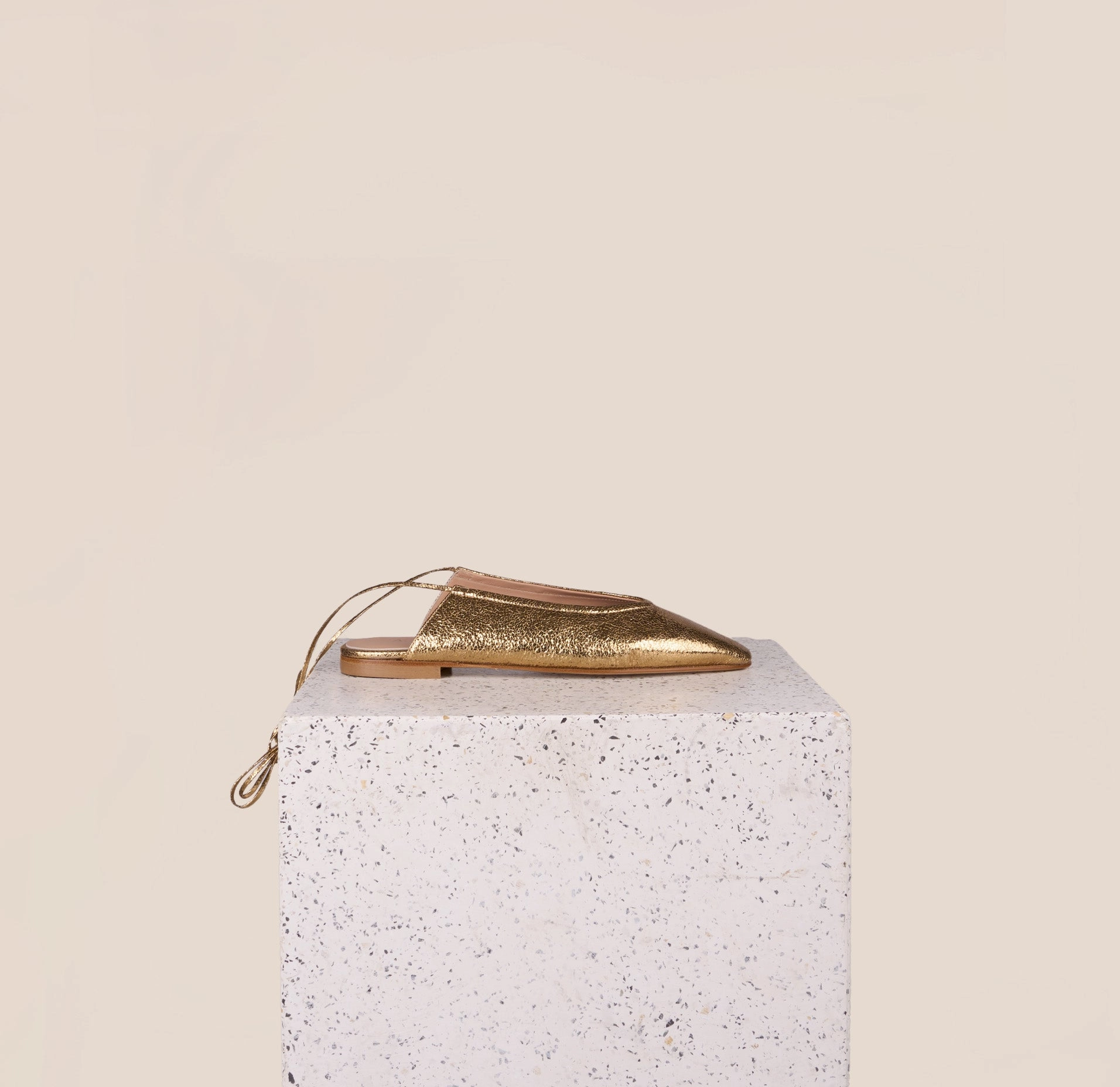 Como Ties - Crystal Seamless Interior Finish Comfort Fit