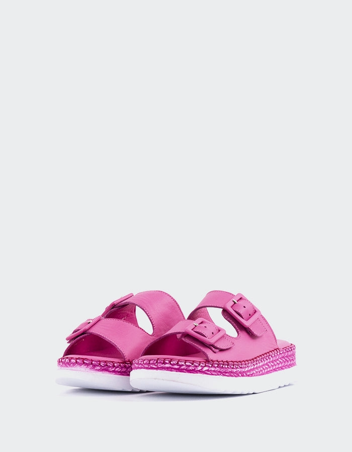 Fitzroy Fuchsia Leather challenging Traction Optimized Pattern