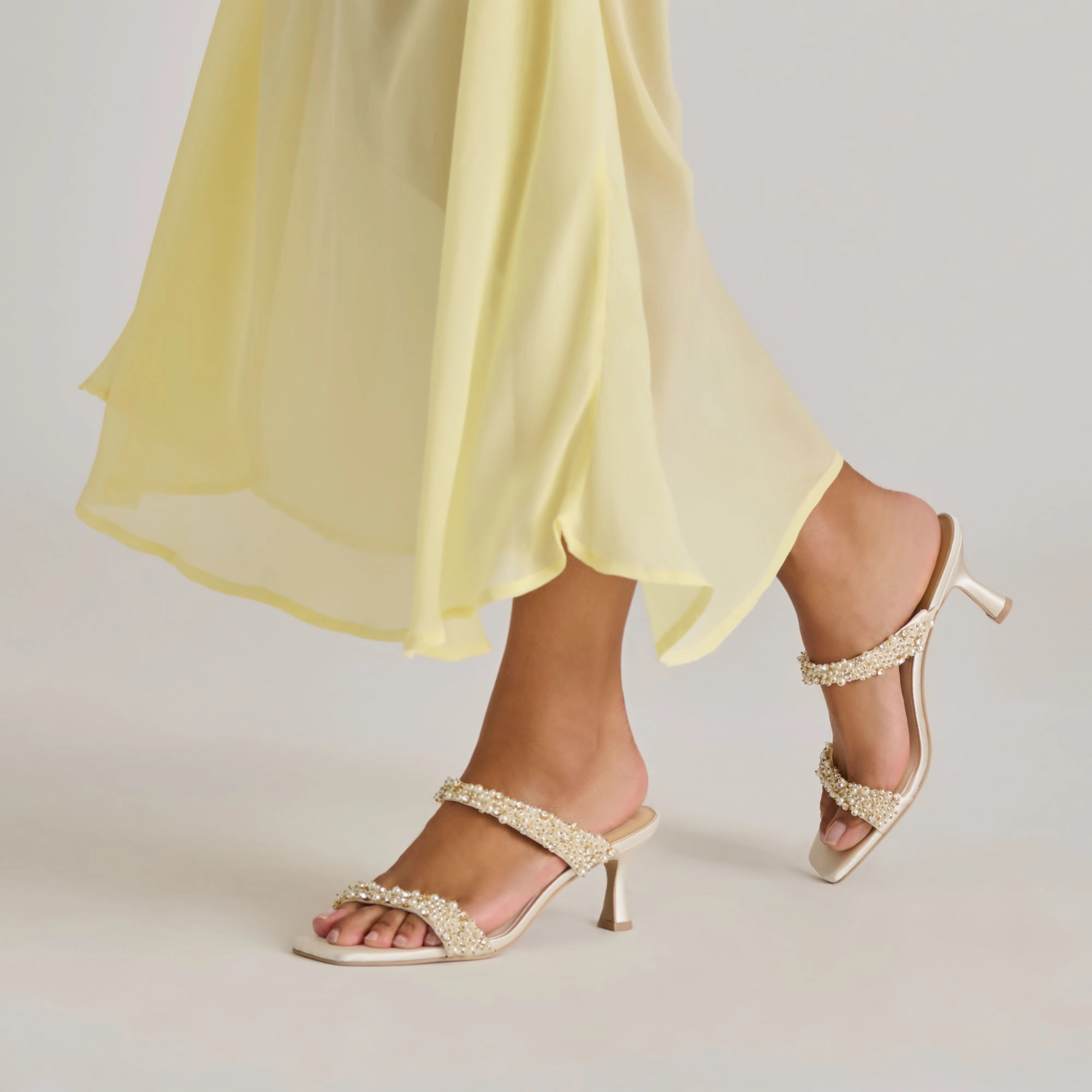 Dynamic Flex Grooves GENORA RHINESTONE HEELS IVORY RHINESTONE