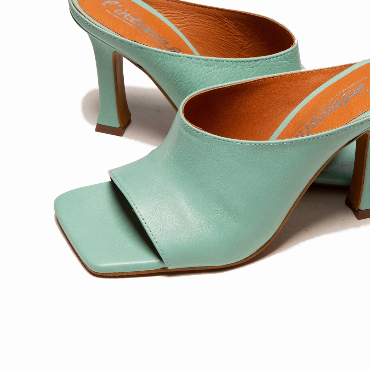 Useful Non Irritating Seams Davinci Mint Leather