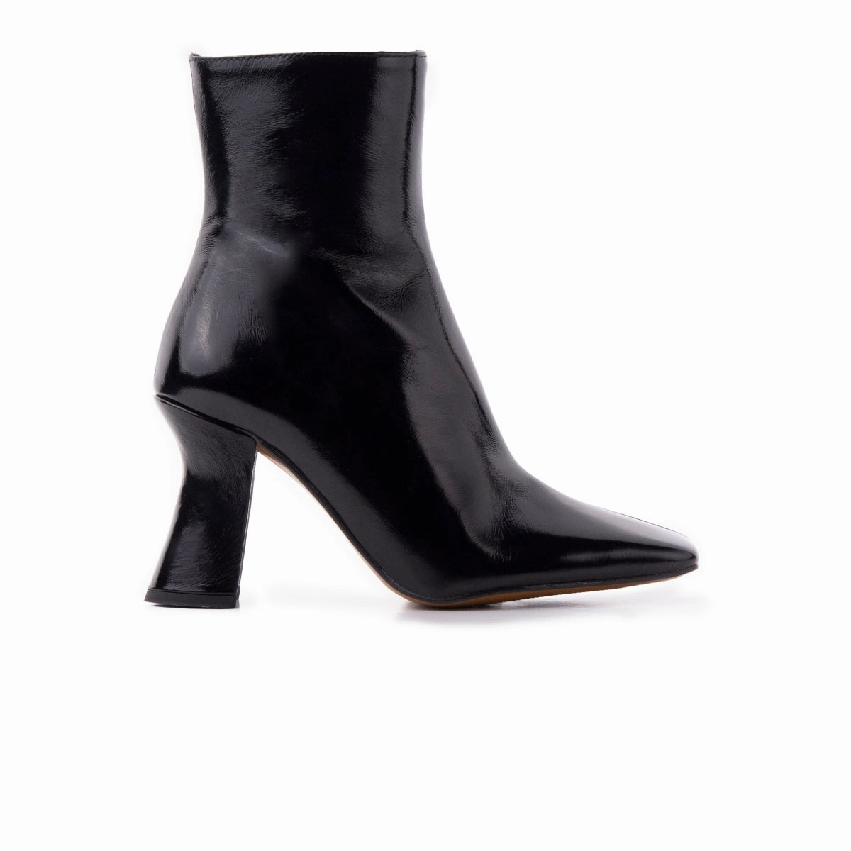 Padded Interior Cold Climate Office Smart Hartwell Black Leather