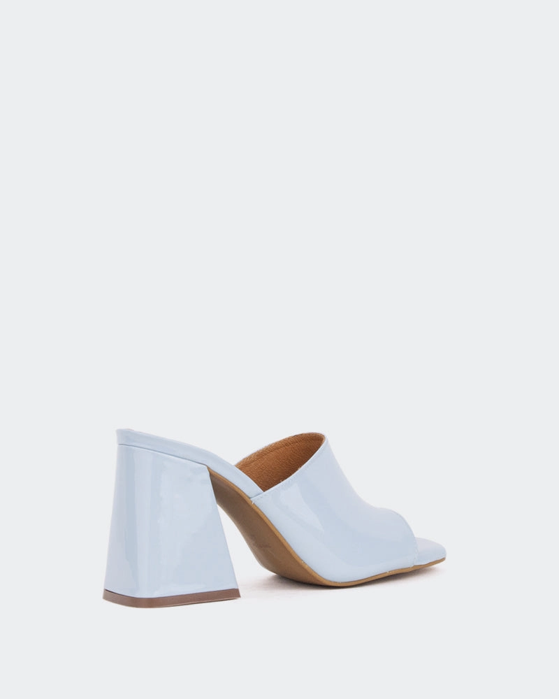 performer - style cushioned user Herrera Blue Patent/Verni Bleu