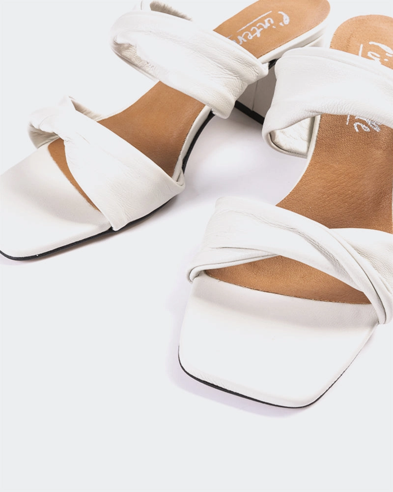 Cushioned heel Hester Off White Leather