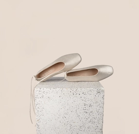 Imola - Gold Scale Gloss Leather