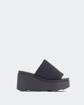 High-performance Jenner Black Lycra