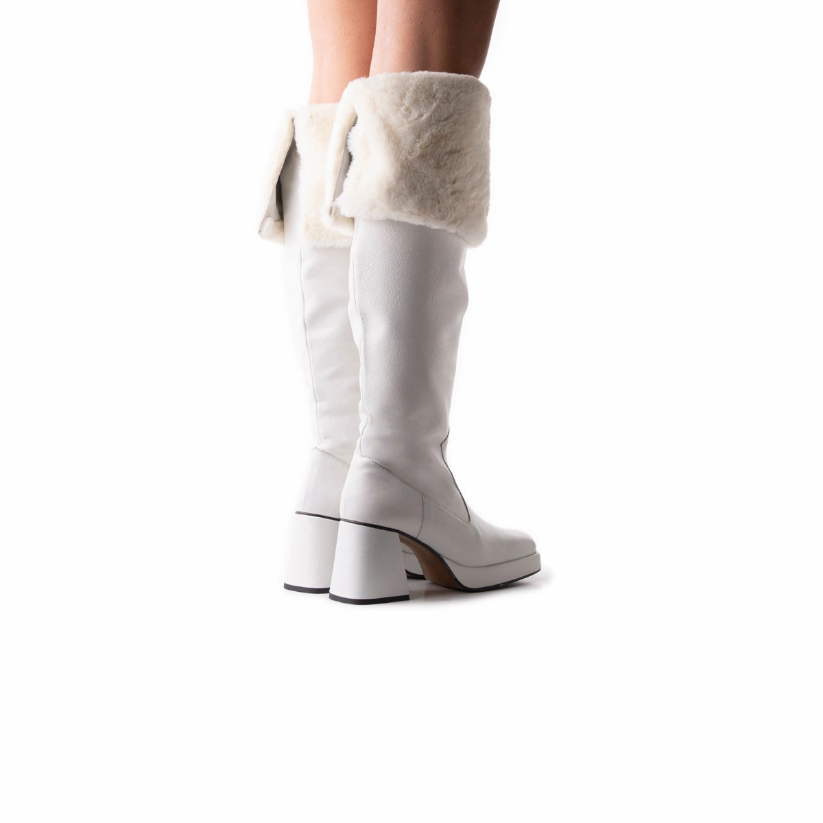 Jesse White Leather Quick Wear Comfort Lining Stylish Explorer