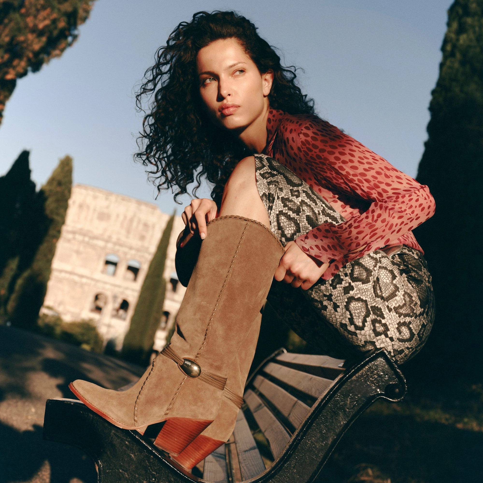 JODY BOOTS OLIVE SUEDE Stiff Sporty arch