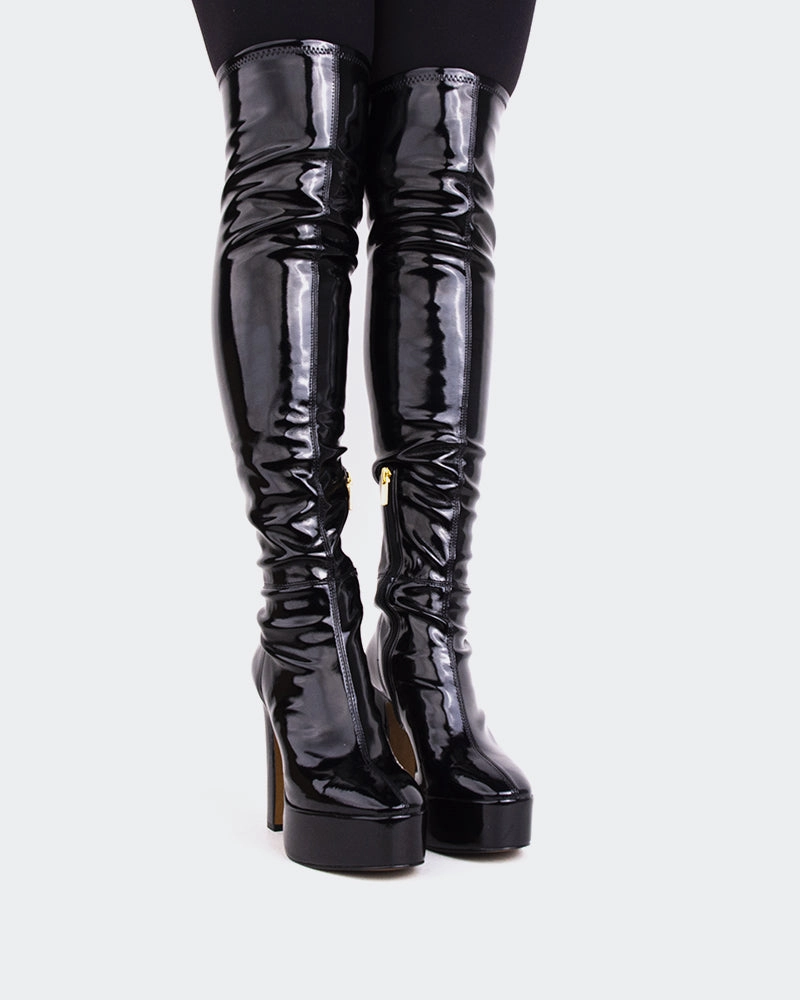 Muddy Path Seamless Internal Structure Kalaf Black Patent