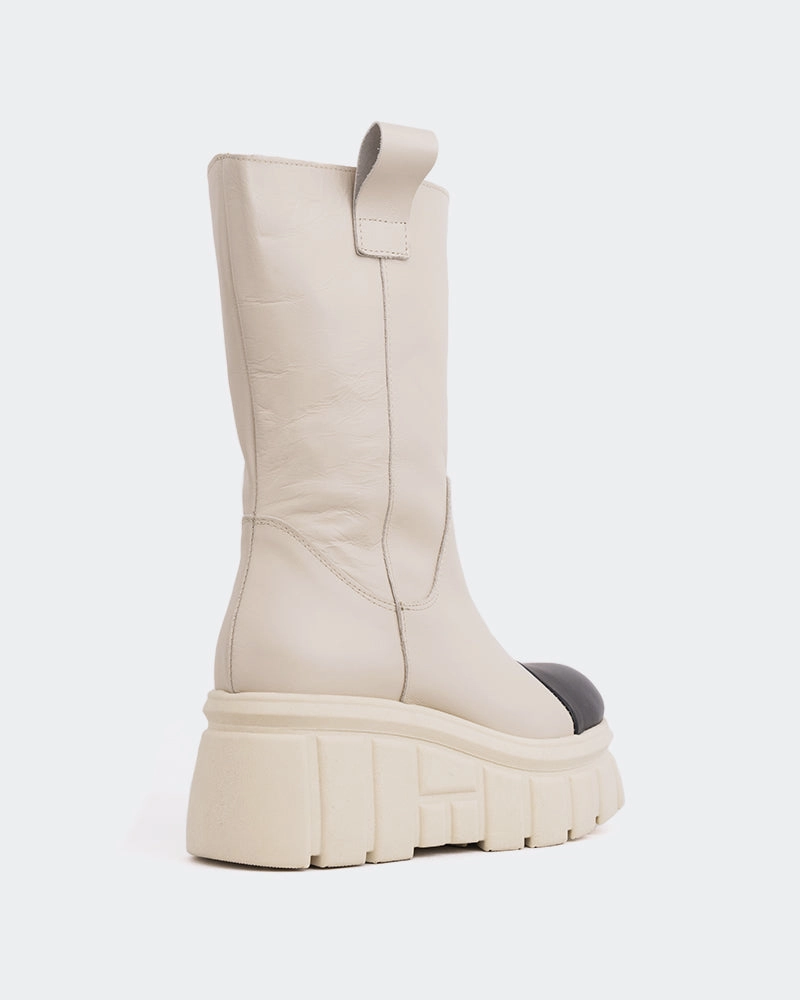 Kelowna Beige Leather Good Traction All Weather Urban Commute