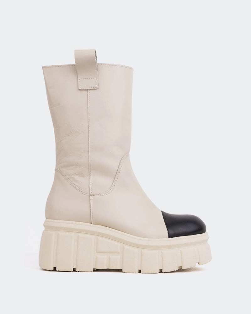 High Traction Snow Trekker Rain Terrain Kelowna Beige Leather