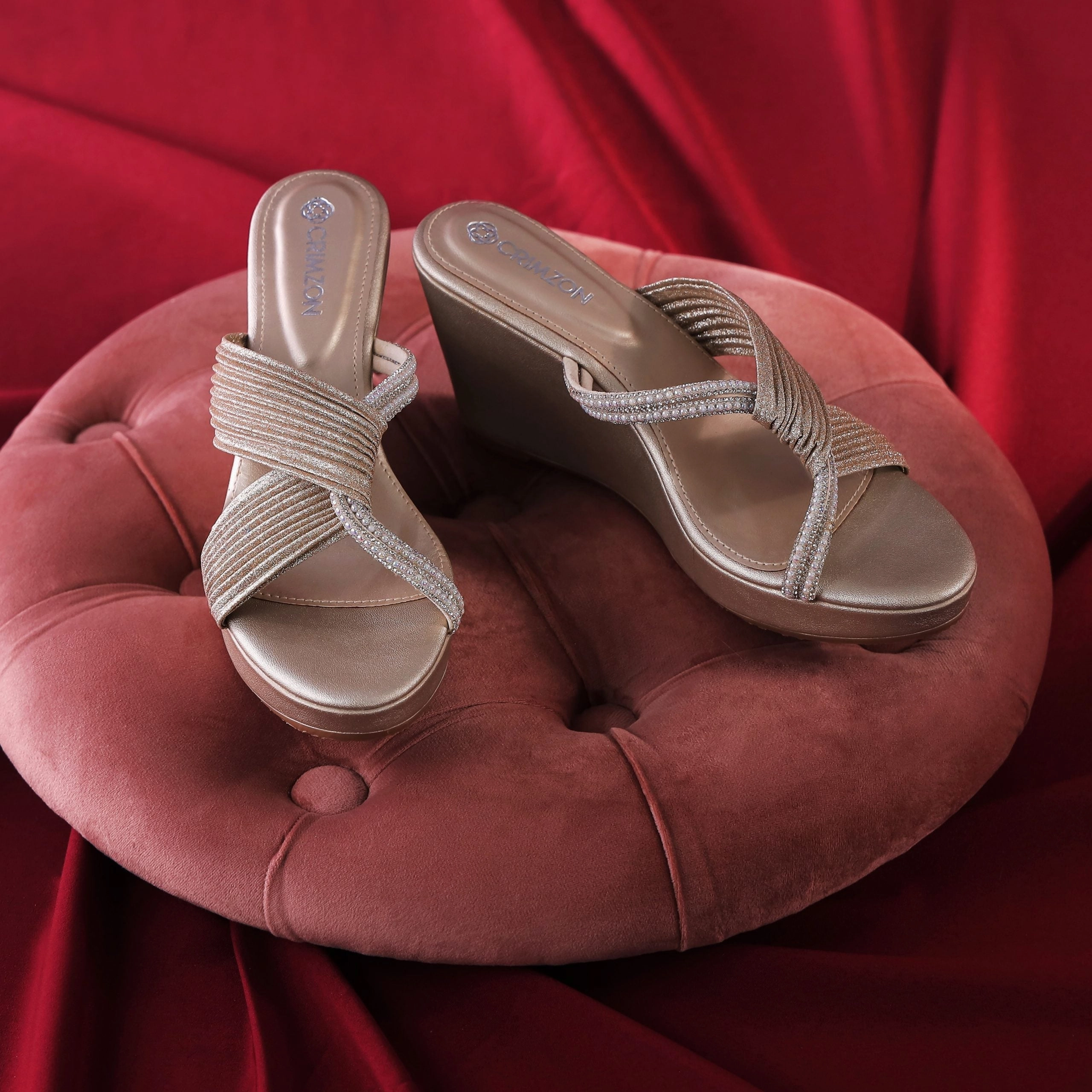 LULU- ANTIQUE SILVER WEDGES Look Sharp