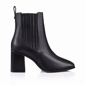 Limber Chelsea Ankle Boots - Black Softee Boot Style