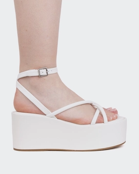 durable user rollerblading Dionira White Leather