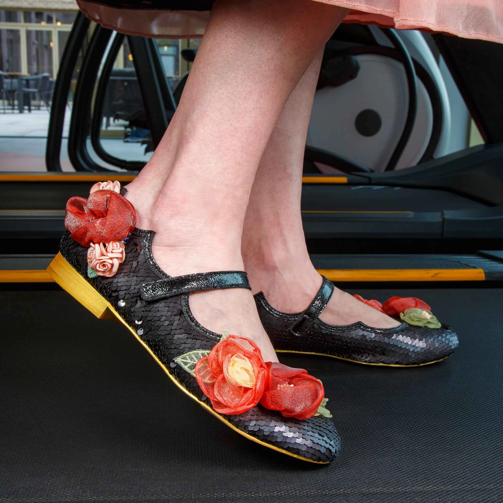 Simple Shade Safety Hold Rosa Posa