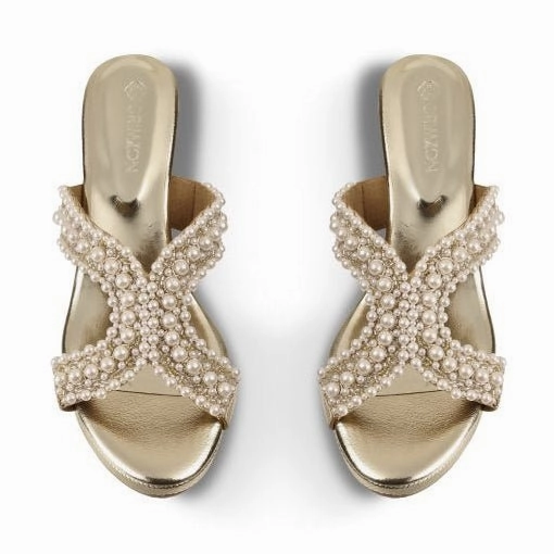 MARWA- PEARL GOLD WEDGES Microfiber Lining