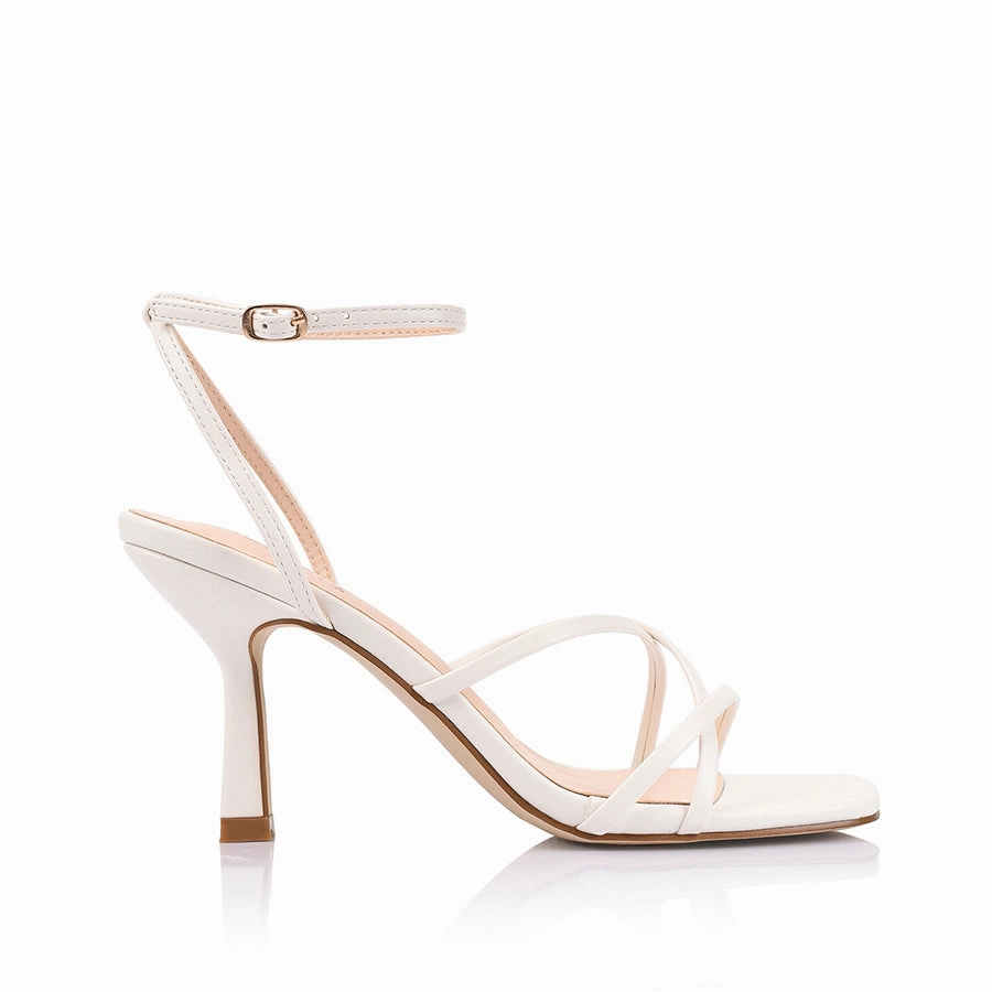 Chic Design Relaxed Professional Penelope Strappy Sandals - Chalk White