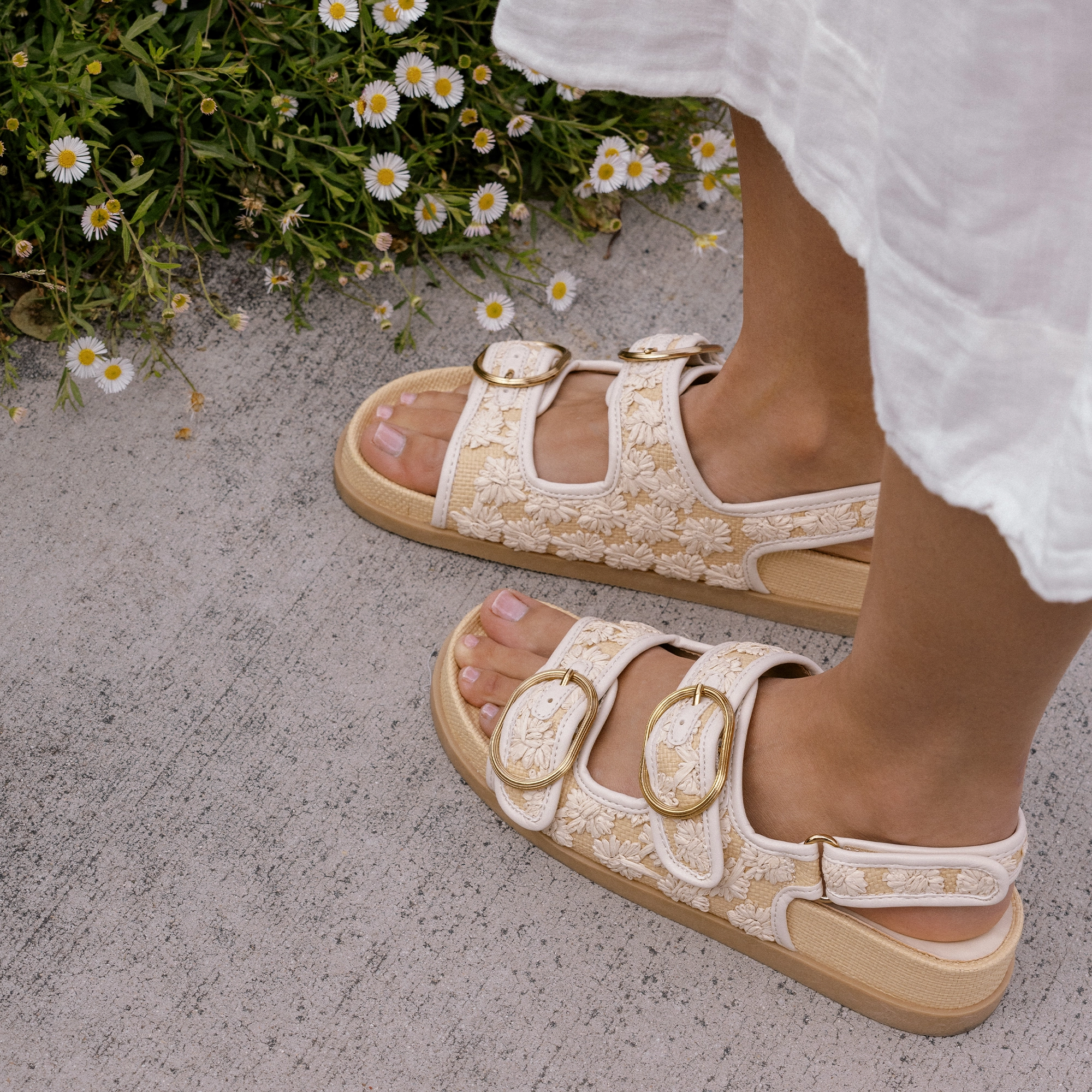 most walking STARLA SANDALS CREME FLORAL RAFFIA
