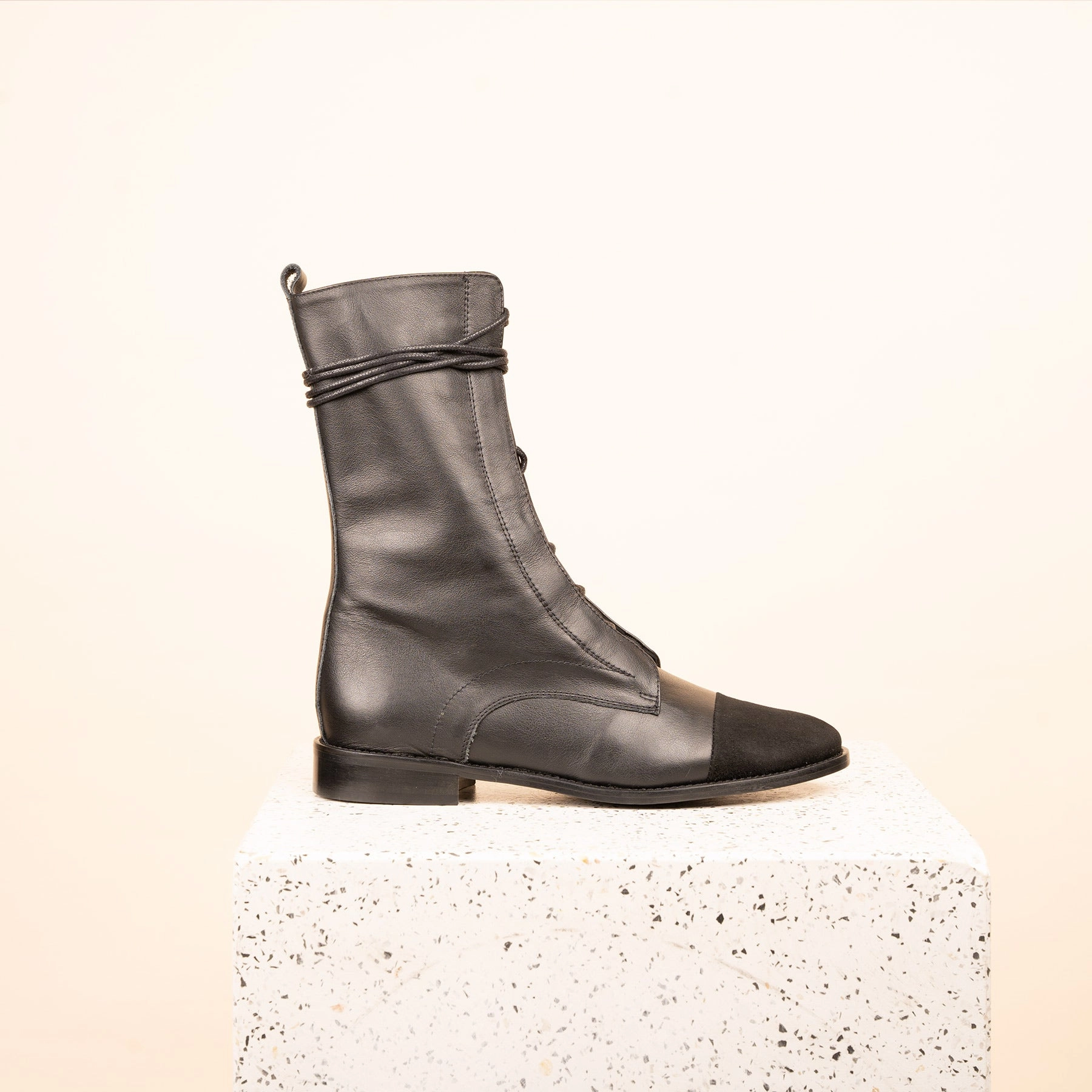 Milano - Black Leather Suede Cap Combat Look