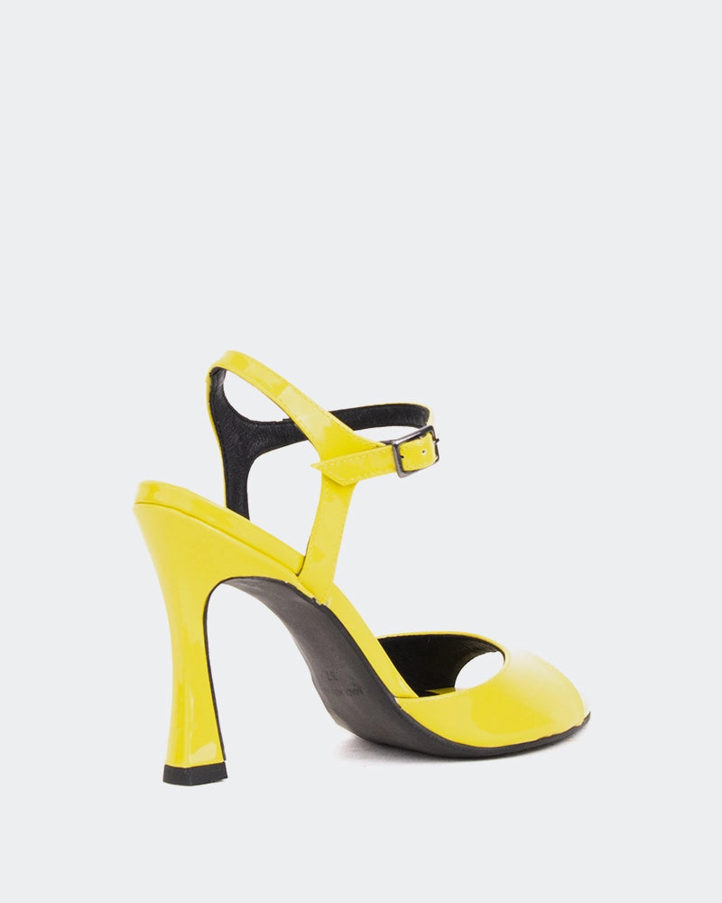 Miracle Yellow Patent/Verni Jaune animal-print recognized
